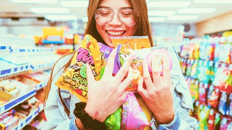 コンビニのウェブサイト、みたことあります？更新頻度が高く、キャンペーン情報や新商品情報など、バナーや商品画像がたくさんある！画像軽量化は...。